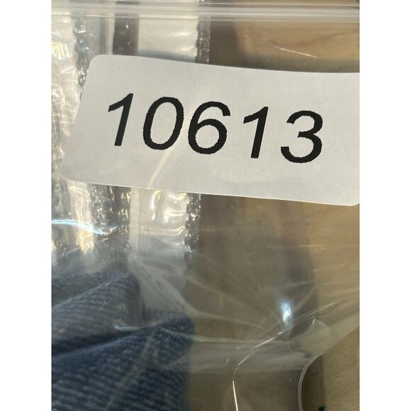 American Eagle Mom Jean Womens Size 8 Regular Jeans Distressed Destroyed Thrash - Picture 14 of 14